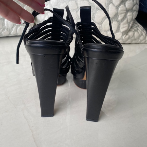 Balenciaga platform heels with ankle wrap - Picture 5 of 7